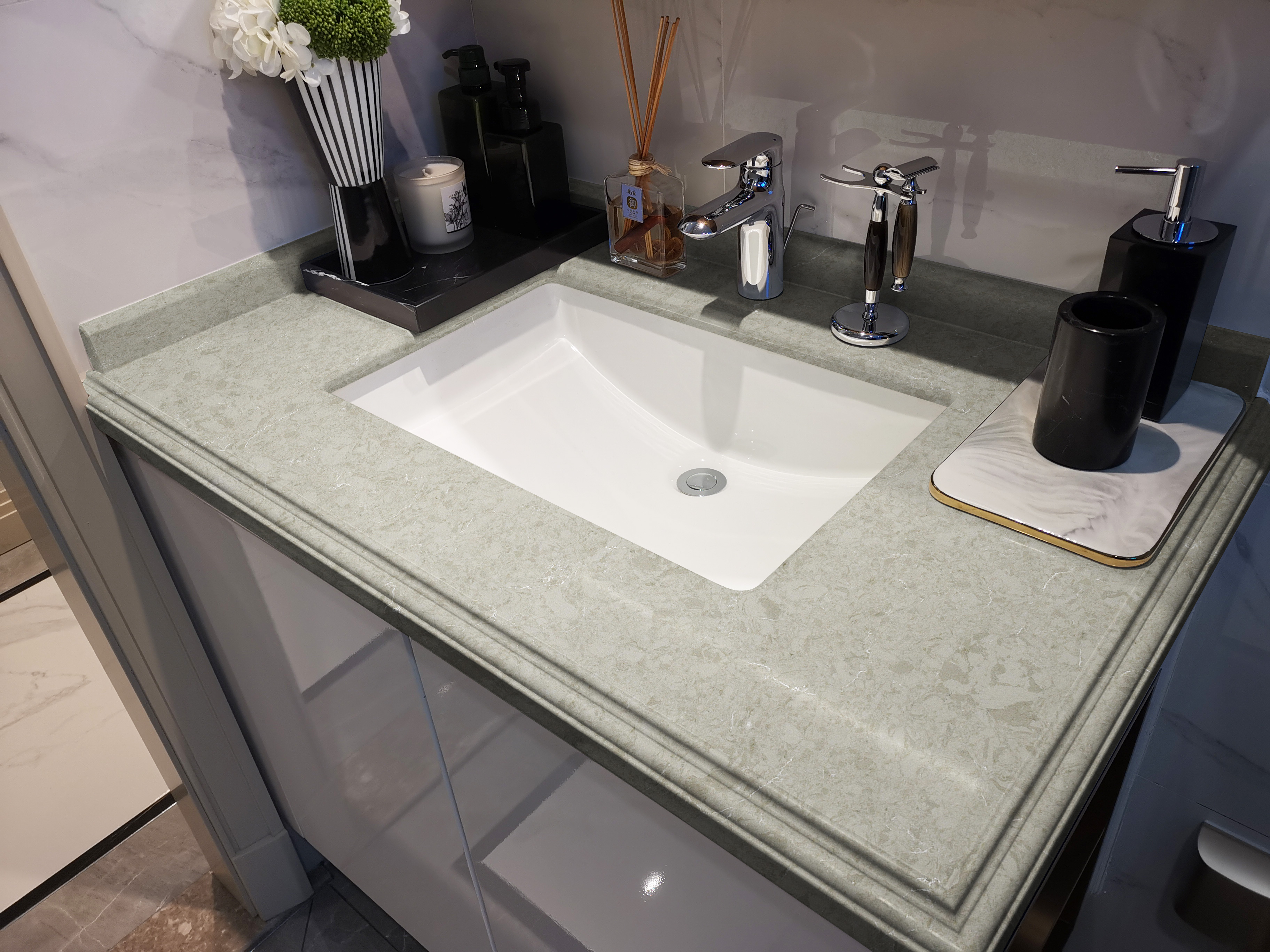 VANITY TOPS - Fatiya Engineered Marble